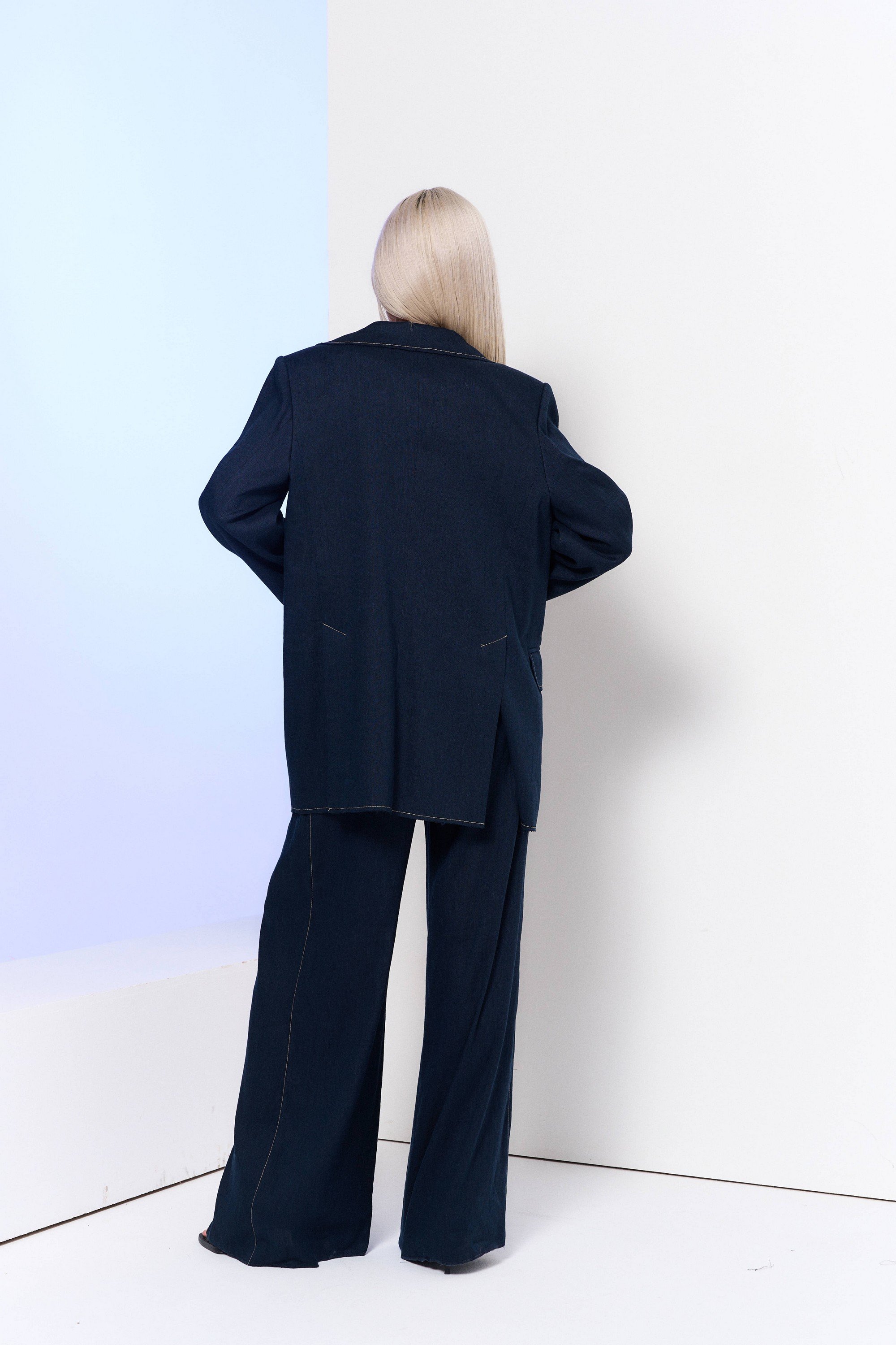 A2335/9, A2328/4, A2338/6